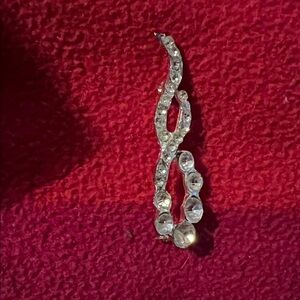 Clear Crystal brooch - Women Jewelry